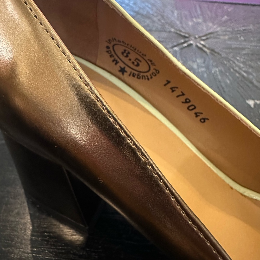 Fluevog Tasty Vogs Lucienne Discontinued Two-Tone Mod Pump - Picture 9 of 11